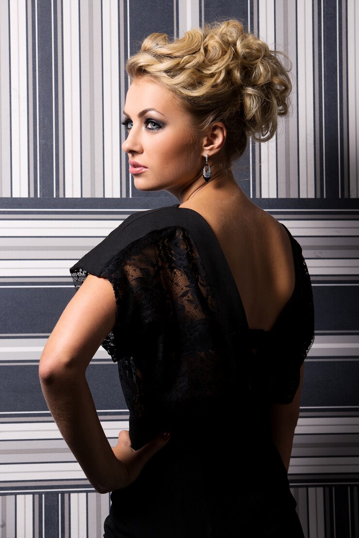 elegant-woman-black-dress_144627-4144